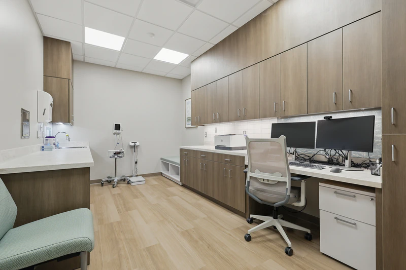 basepoint breakthrough frisco adult mental health facility treatment room with computers