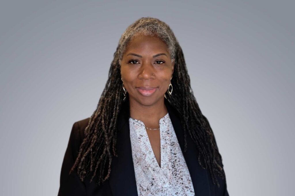 dr. kimberly dobbins chief medical officer